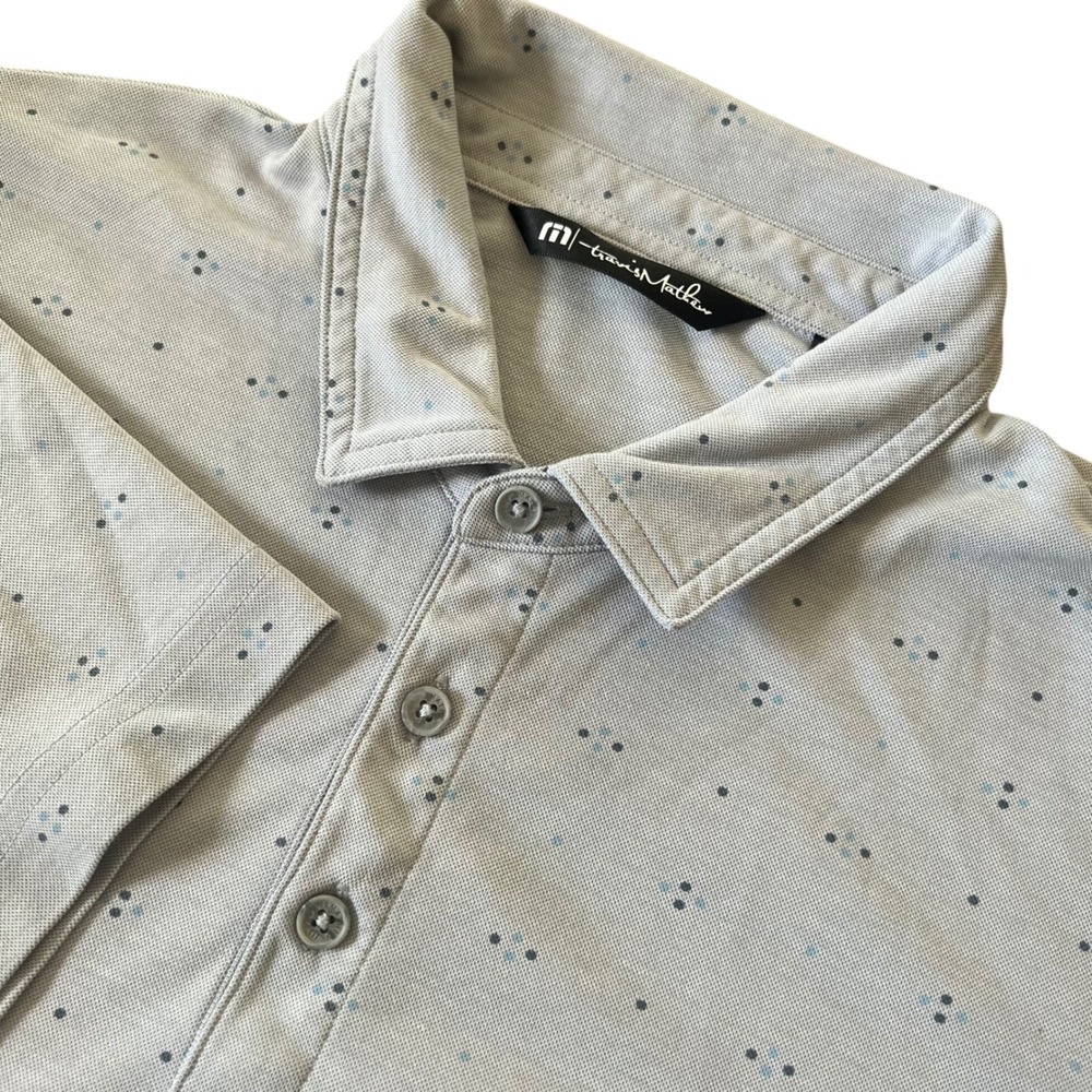 Travis Mathew Golf Polo Shirt Mens' Size Large Light All OverGray Dots Print